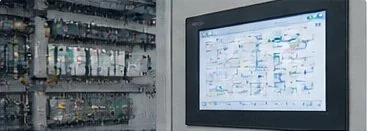 Wizualizacja rozdzielnicy automatyki przemysłowej i panelu HMI